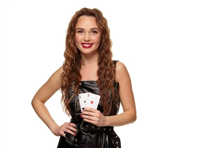 Casino Hold'em dealer table at tt777 apk with green felt and professional dealer